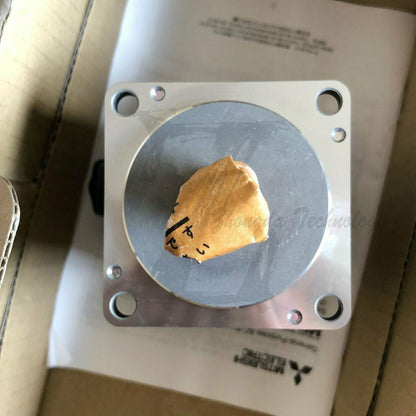 Mitsubishi Servo Motor, 200 W, 200 V, 1.3 A, 3000 rpm HG-KR23 - MITSUBISHI