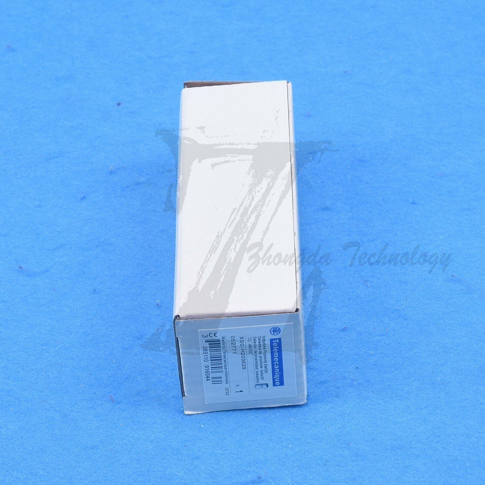 Schneider proximity switch sensor capacitor inductive XSC-H203629 - SCHNEIDER