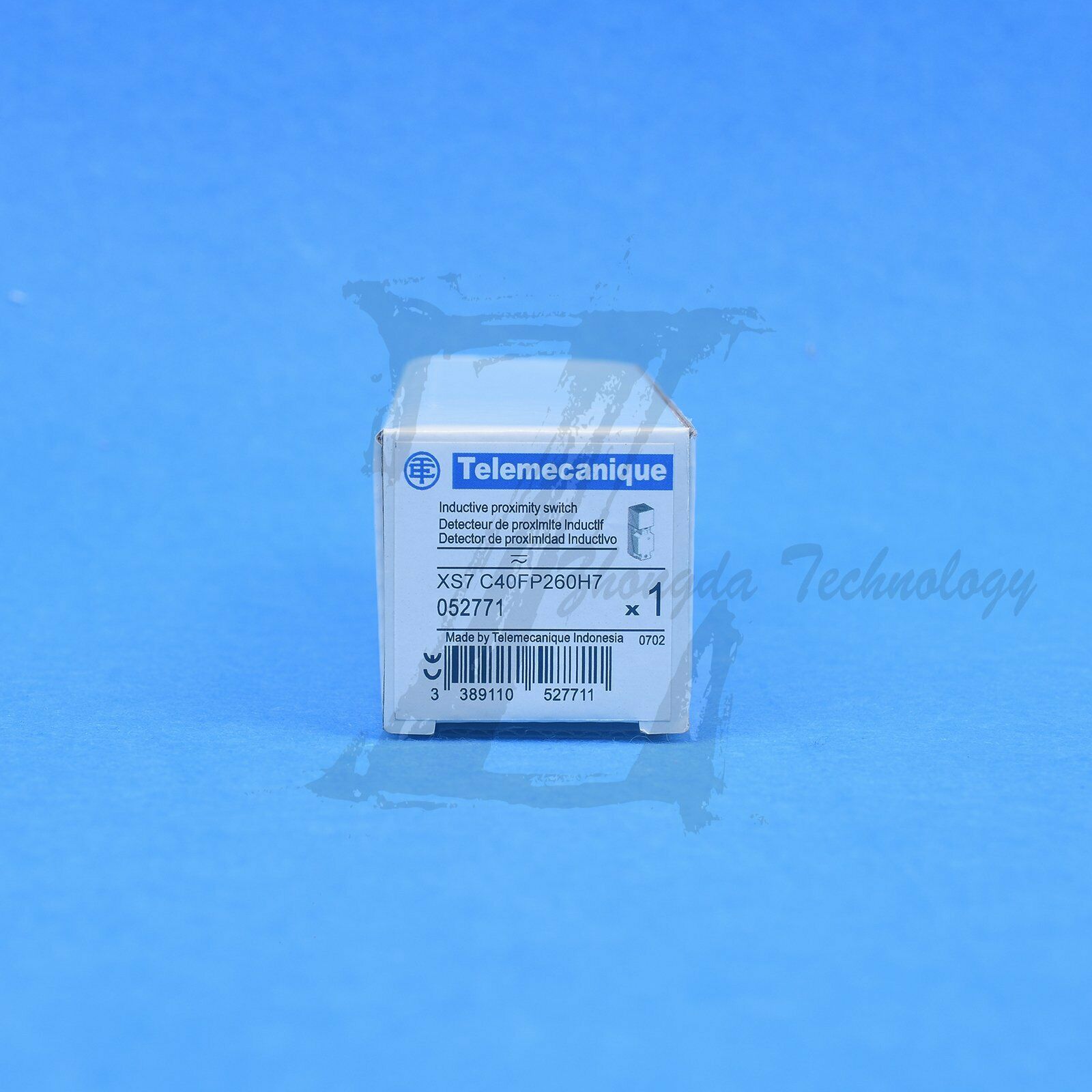 Schneider proximity switch sensor XS7C40FP260H7 - SCHNEIDER