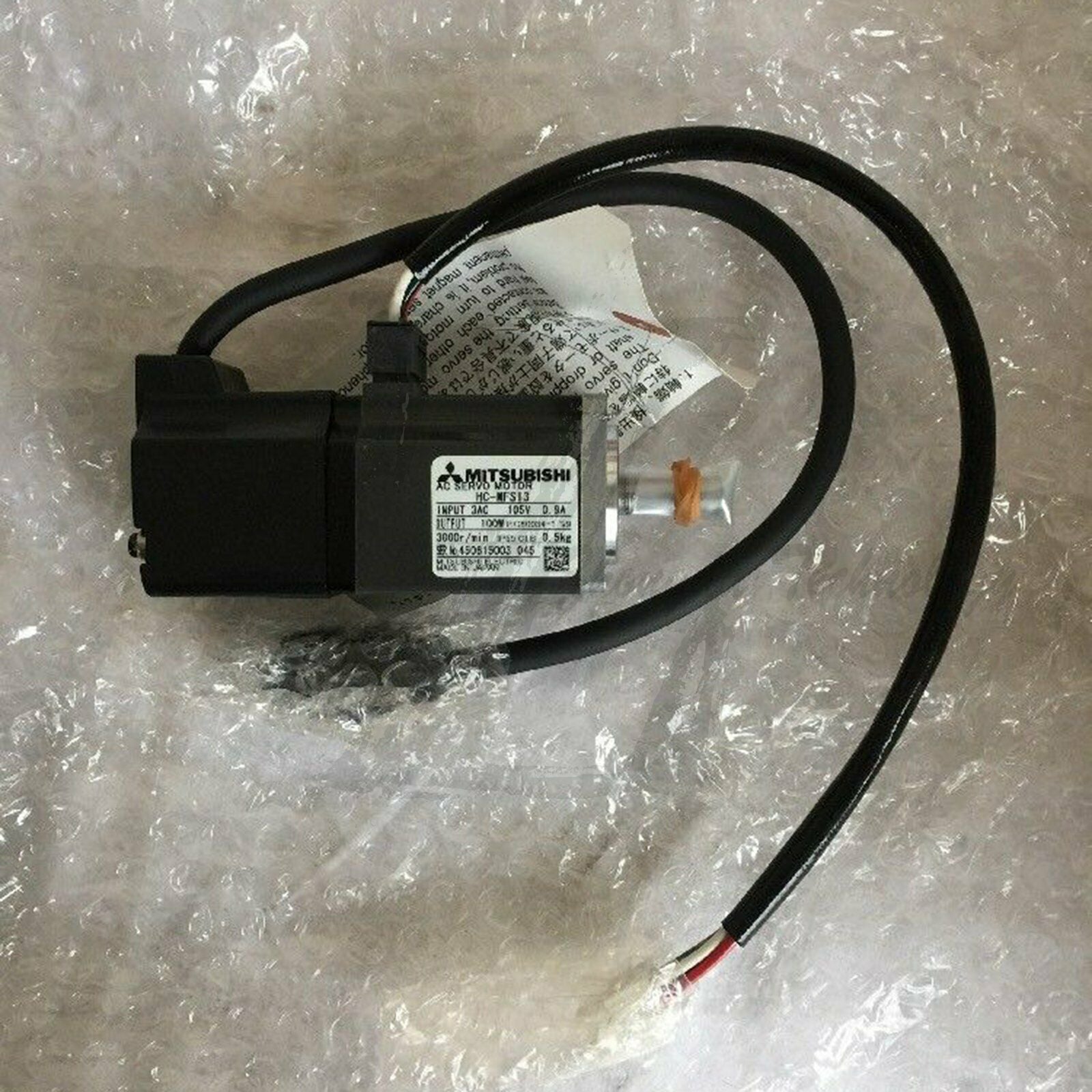 Mitsubishi Servo Motor 0.1 kW 200 V & 400 V 2.6 A 4500 rpm 0.32 Nm HC-MFS13 - MITSUBISHI