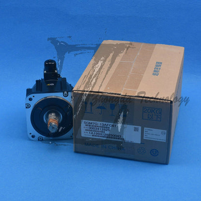 New In Box Yaskawa SGM7G-13AFC61 AC servo motor - YASKAWA