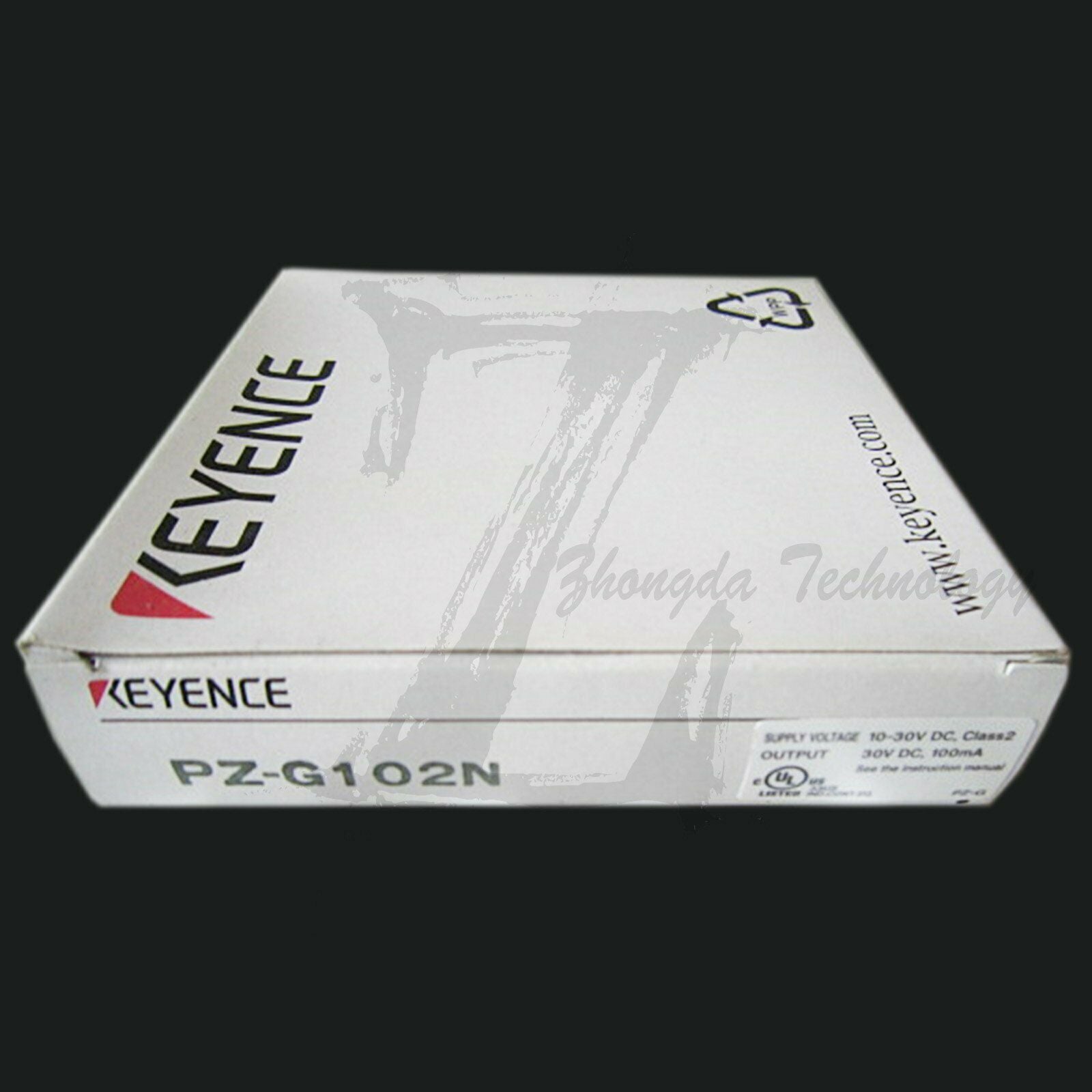NEW IN BOX 1PCS Keyence Photoelectric Sensor PZ-G102N - KEYENCE