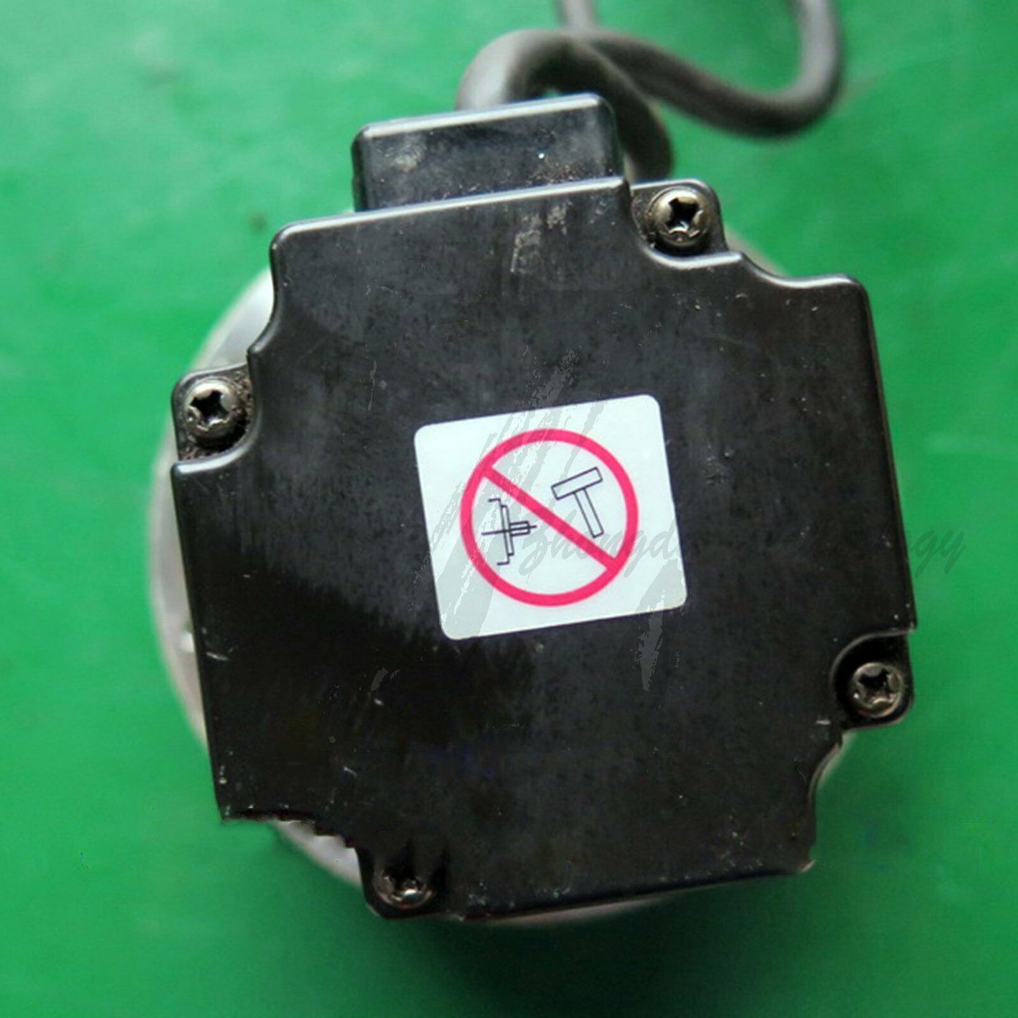 Used Yaskawa servo motor SGMPH-01A1A-YR11 Tested In Good Condition - YASKAWA