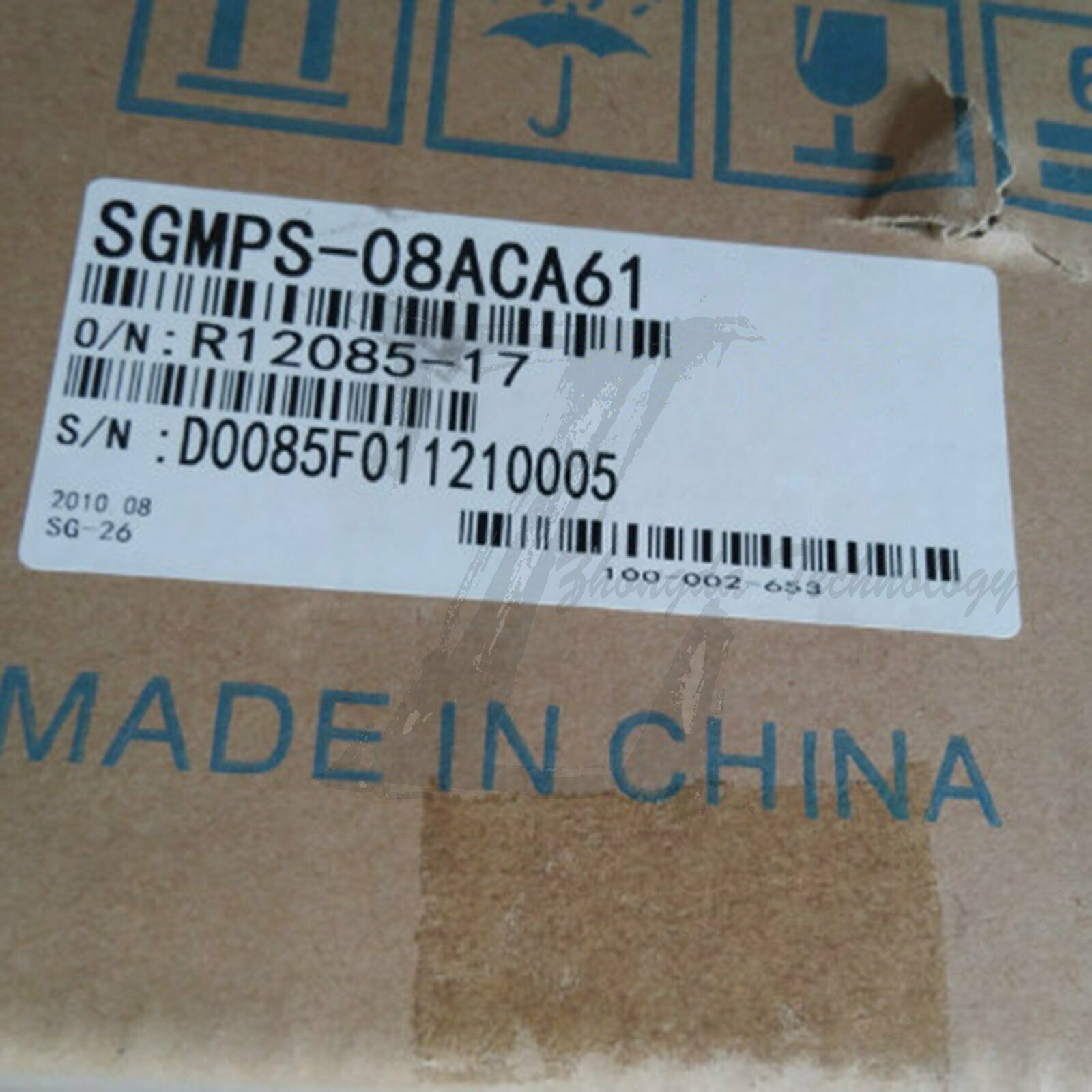 New In Box Yaskawa SGMPS-08ACA61 AC servo motor - YASKAWA