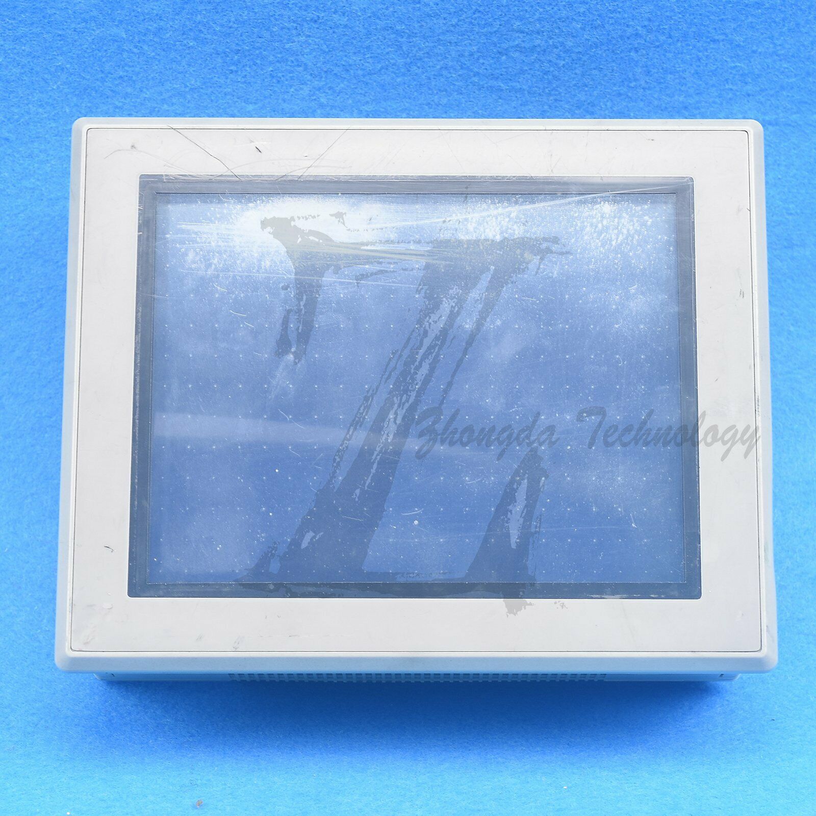 Used KEYENCE MT-250 Human machine interface touch screen - KEYENCE