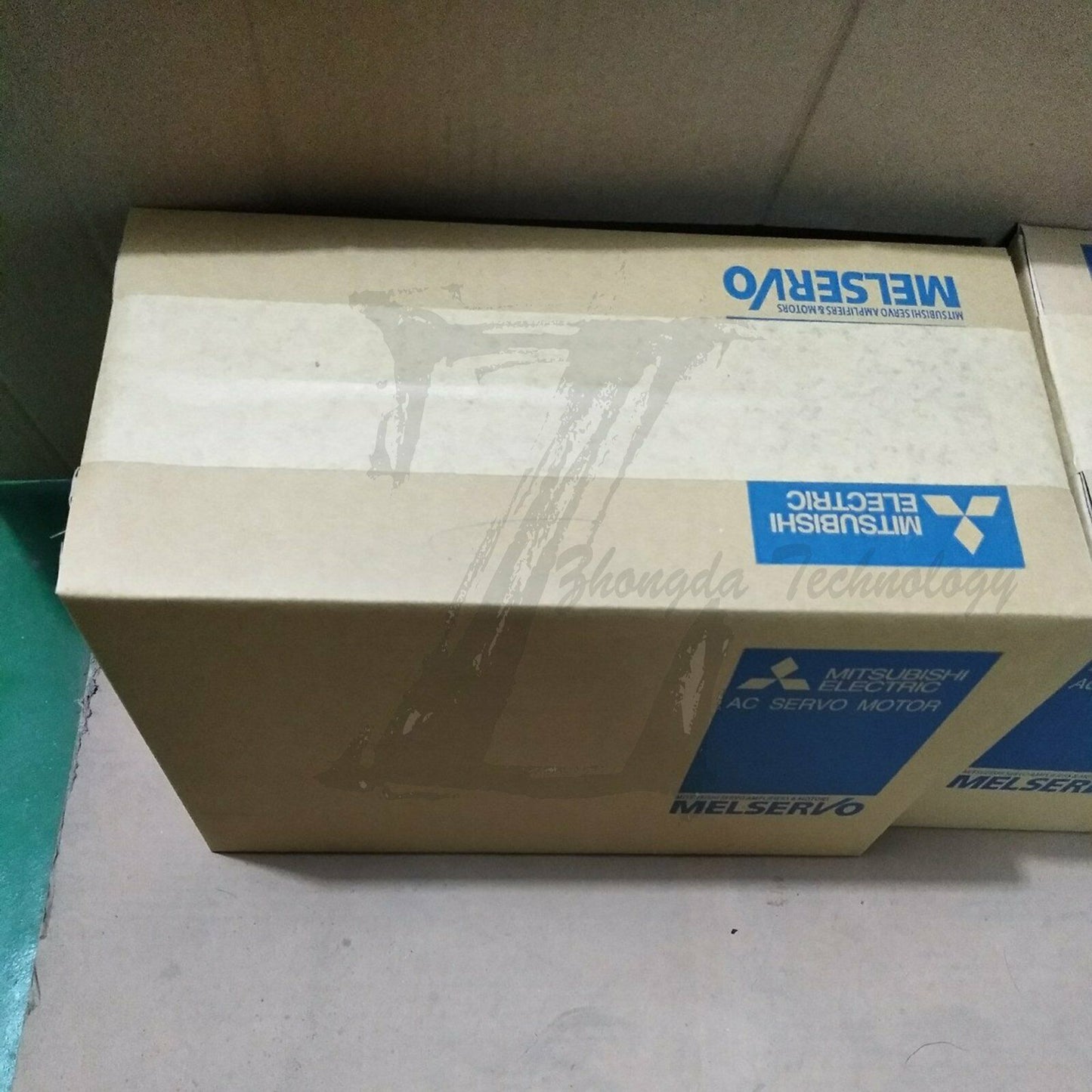 Mitsubishi AC Servo Motor 1.5 kW，2000 rpm，HC-SFS152B - MITSUBISHI