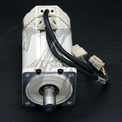 Used Panasonic AC servo motor 750W MSMA082A1E - PANASONIC