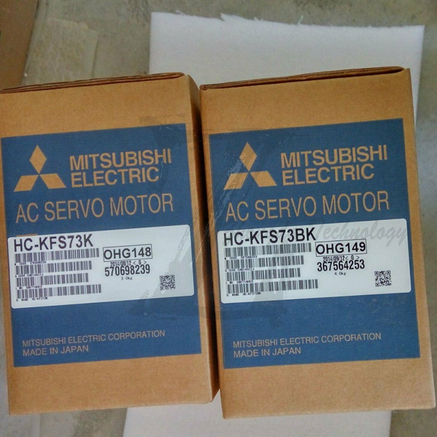 Mitsubishi Servo Motor 37.7 kW 5.8 A 3000 rpm 2.4 Nm HC-KFS73BK - MITSUBISHI