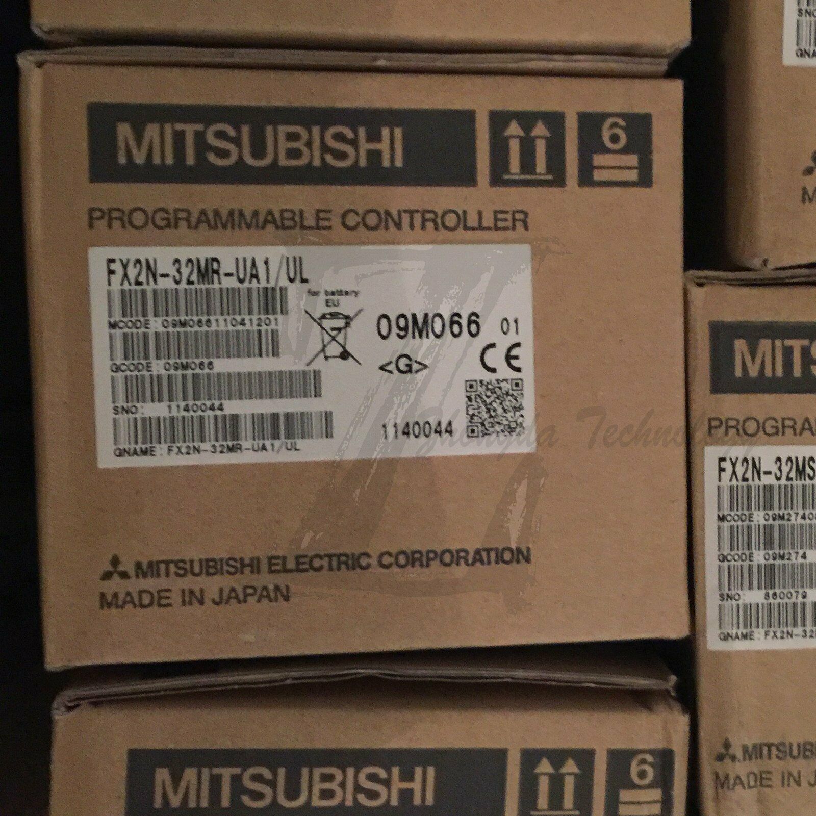 New Mitsubishi PLC Programmable controller FX2N-32MR-UA1/UL - MITSUBISHI