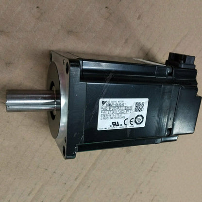 Used Yaskawa AC Servo Motor SGMJV-04A3A21 SGMJV04A3A21 Tested Good - YASKAWA