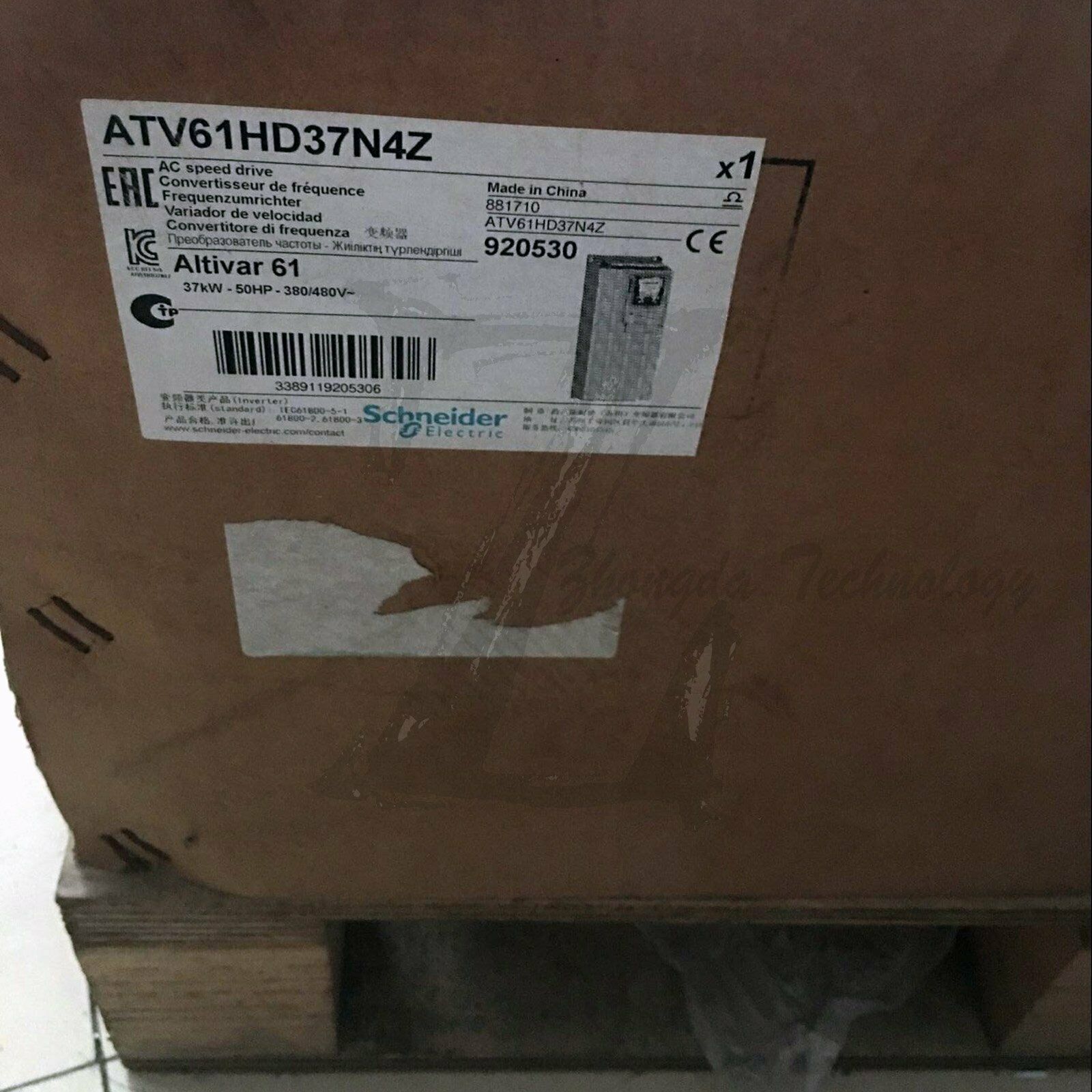 Schneider inverter ATV61HD37N4Z : ATV61 37kW 3P 380VAC, 37KW - SCHNEIDER