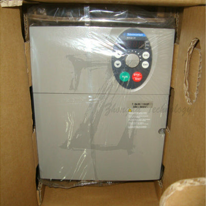 NEW Schneider inverter ATV31HU75N4A : ATV31 7.5kW three-phase, 380...500V - SCHNEIDER