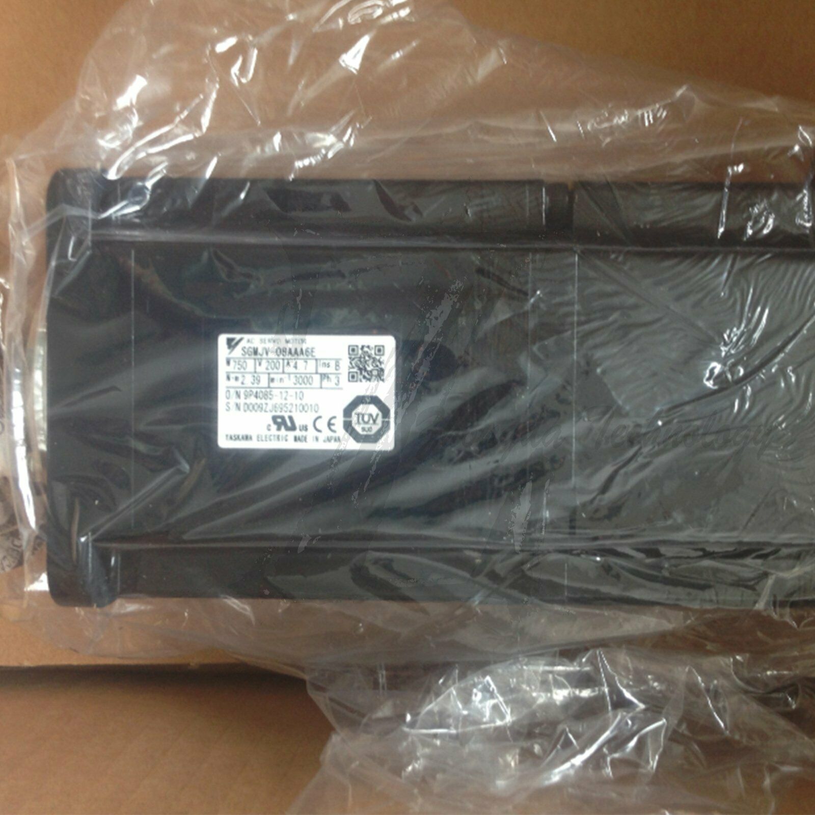 New In Box Yaskawa SGMJV-08AAA6E AC servo motor - YASKAWA