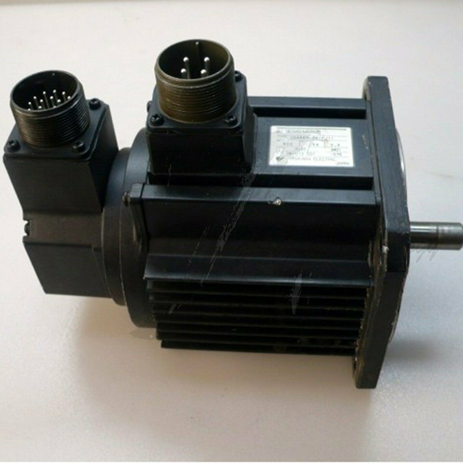 Used Yaskawa 450W servo motor SGMG-05A2A good test - YASKAWA
