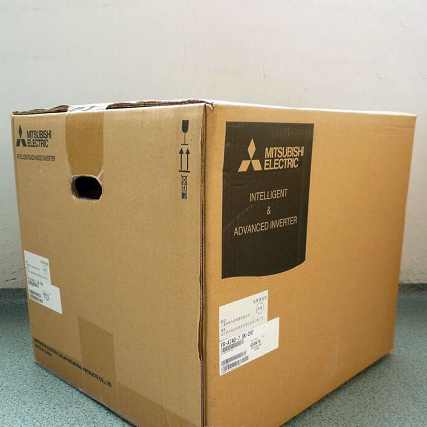 FR-A740-7.5K-CHT - MITSUBISHI