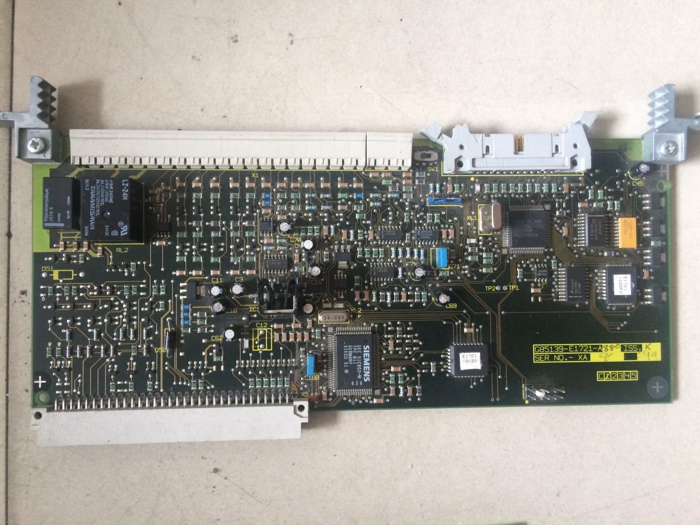 G85139-E1721-C880-C - SIEMENS