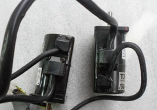 SGMAH-A5AAA21D-OY - YASKAWA