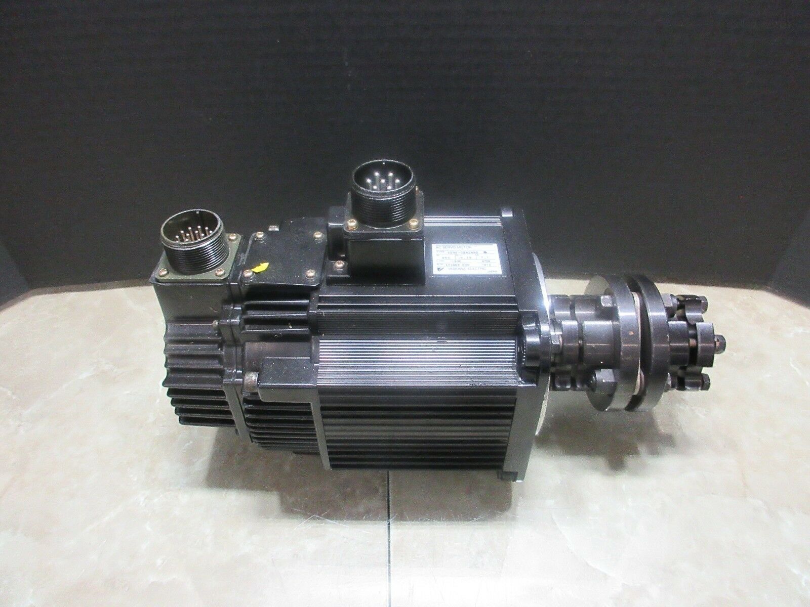 SGMG-09A2AAB - YASKAWA