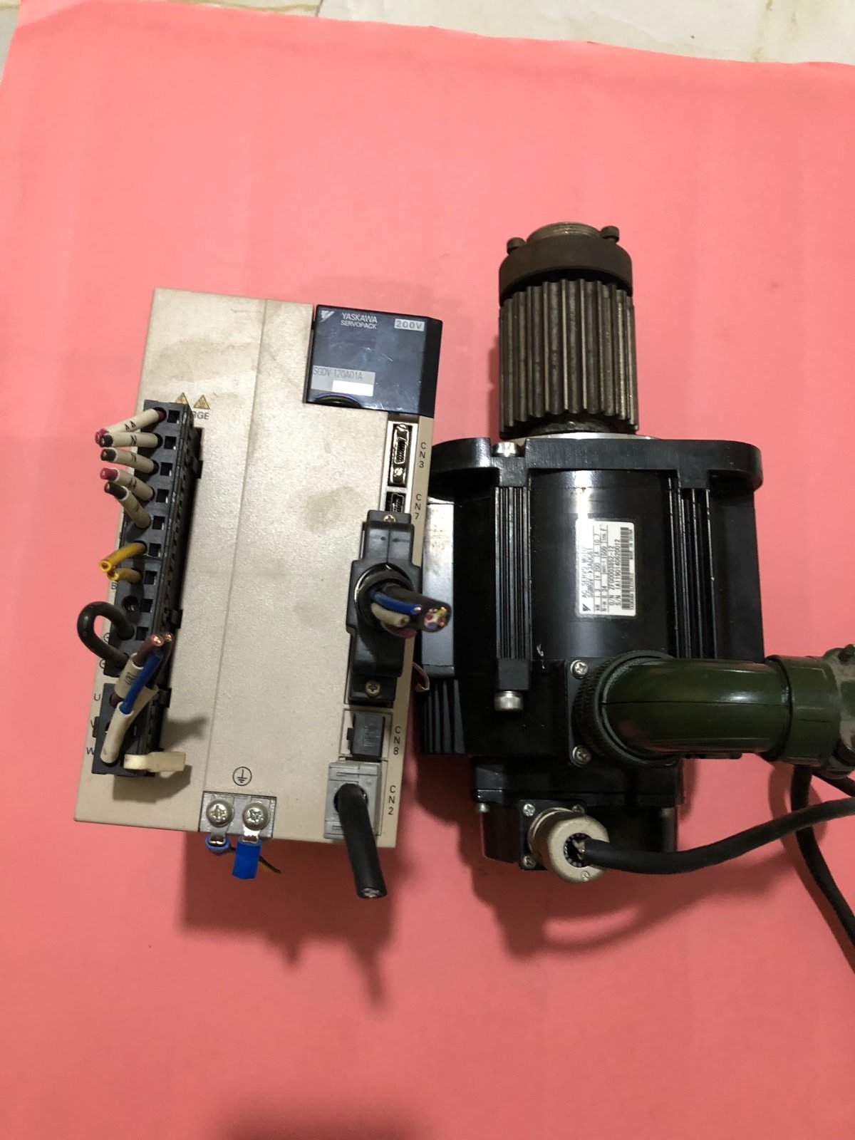 SGMGV-13ADC61 SGDV-120A01A002000 - YASKAWA