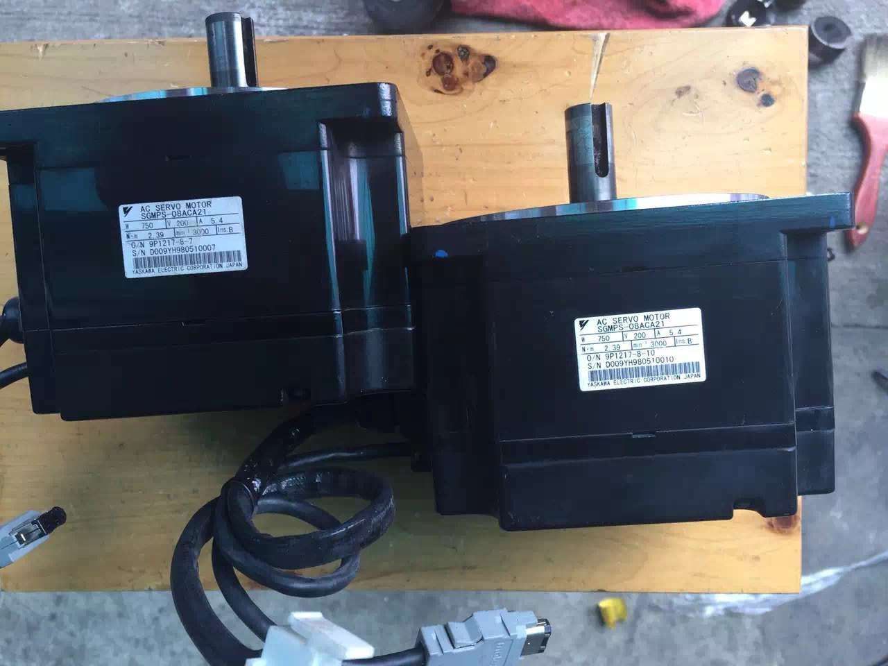 SGMPS-08A2A21 - YASKAWA