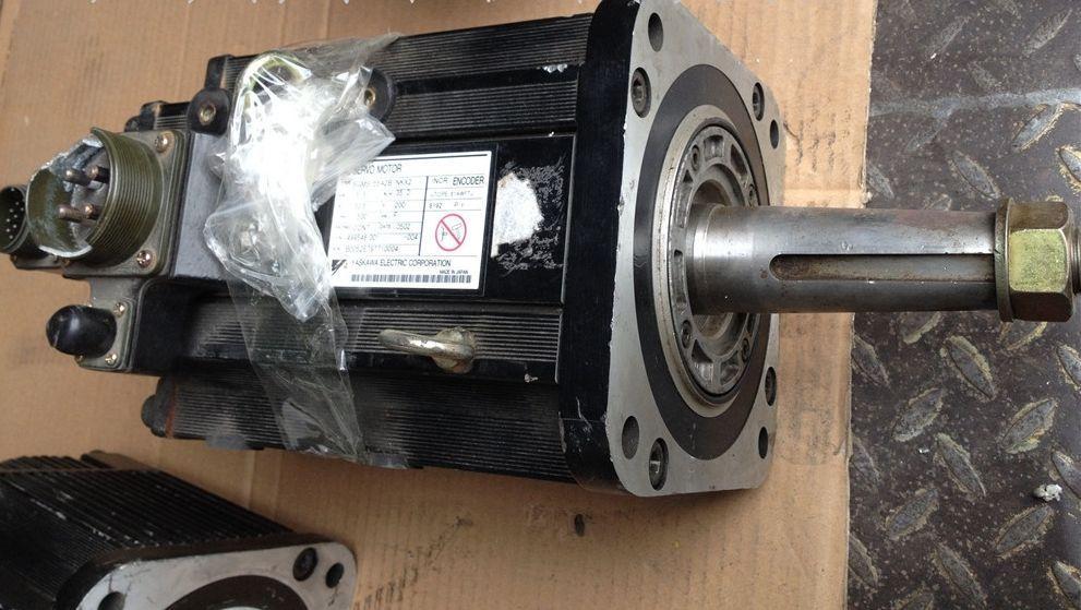 SGMS-55A2B-NKX2 - YASKAWA