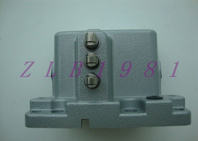 Azbil LDVS-5314S - Precision Measurement Sensor for Industrial Use - AZBIL