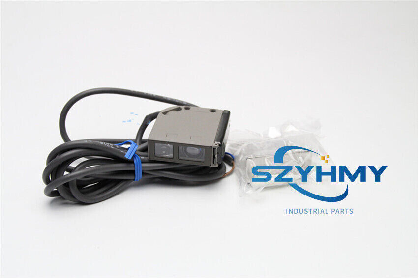 OMRON E3S-CL2 Photoelectric Sensor Switch - New and Unboxed - OMRON