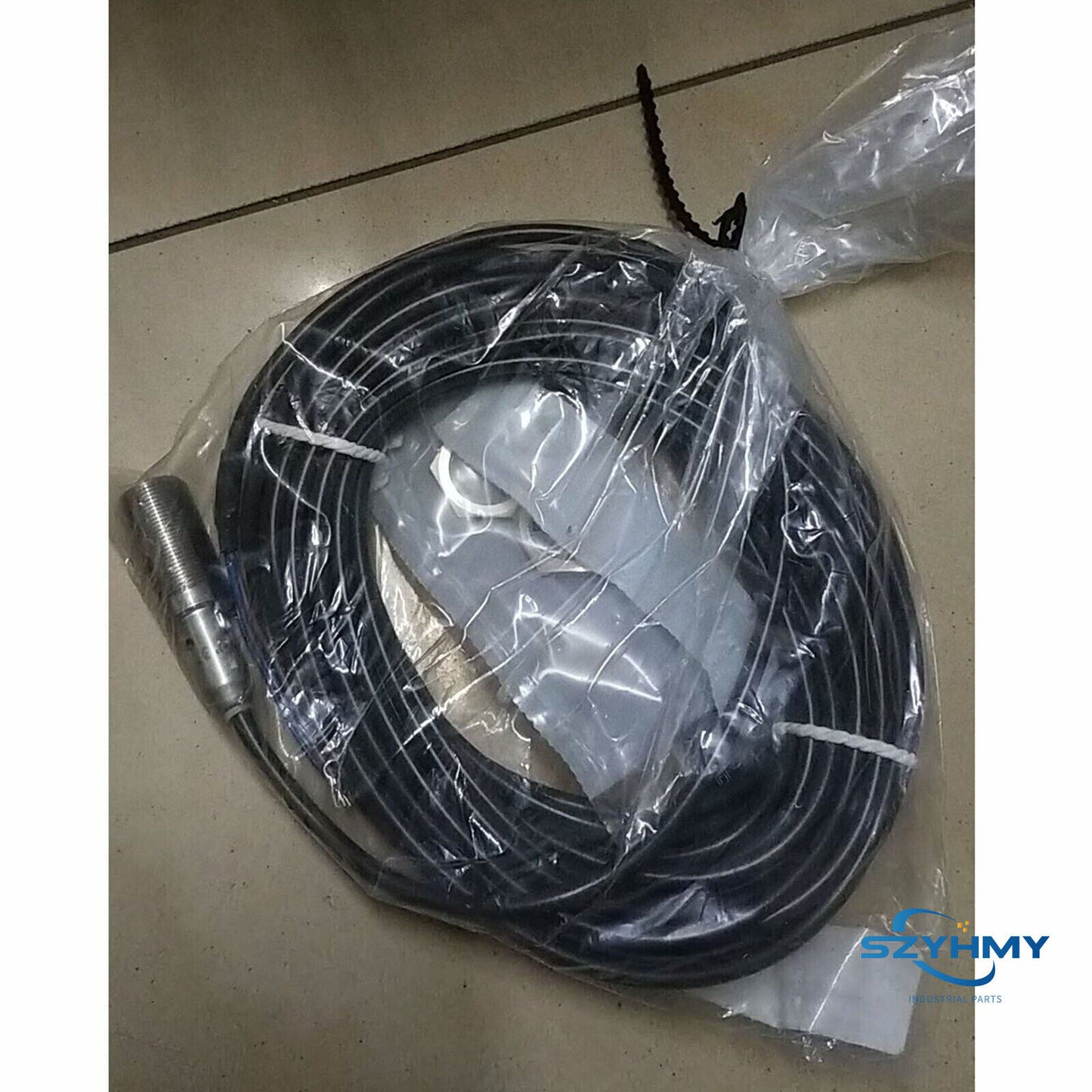 IFM IGT207 Proximity Switch Sensor - New 1pc Available - IFM