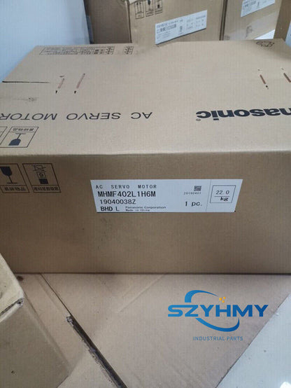 Panasonic MHMF402L1H6M Servo Motor - 1PC New in Box - PANASONIC