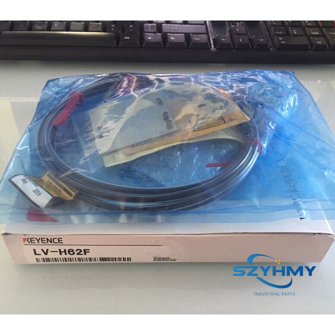 Keyence LV-H62F Laser Sensor - Precision Measurement Tool - KEYENCE