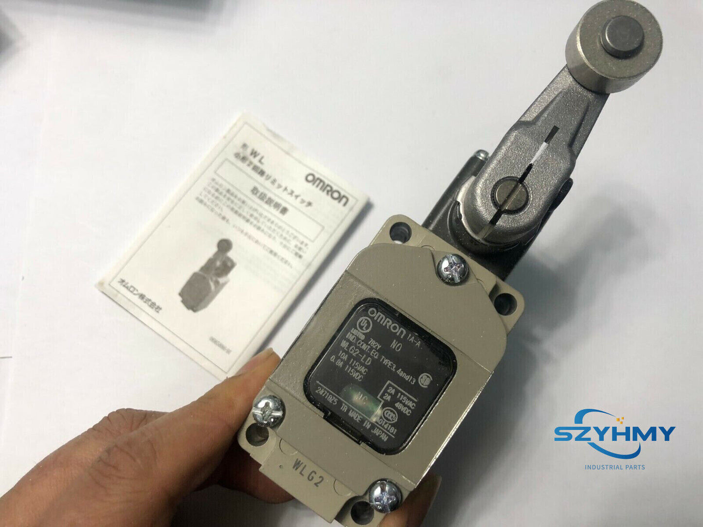 Omron WLG2-LD Limit Switch - 1 Piece New - OMRON
