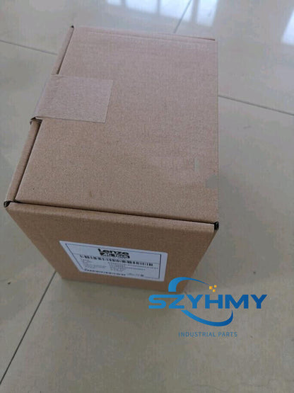 LENZE ESMD152L4TXA Inverter 1.5 kW 400V 3-Phase - LENZE