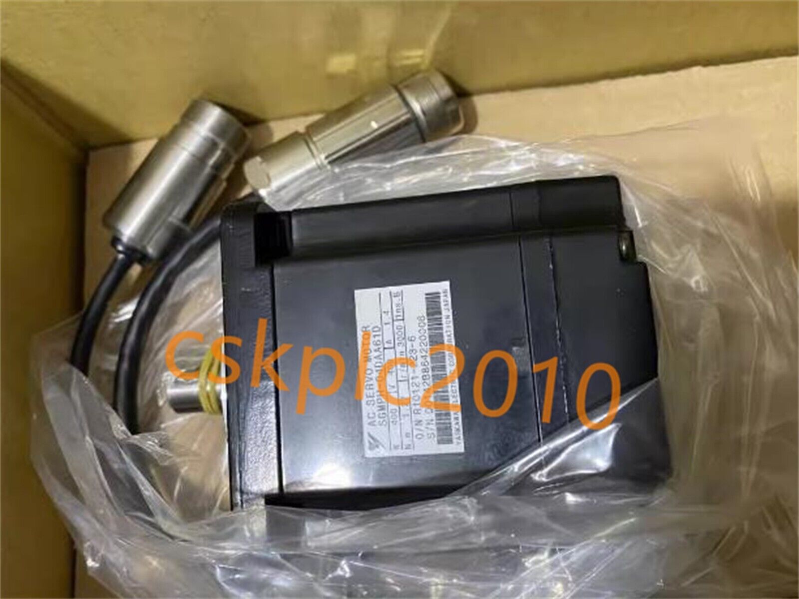 Yaskawa SGMPH-04DAA61D 400W Servo Motor - New in Box - YASKAWA