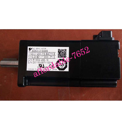 YASKAWA SGMJV-01A3A6S AC Servo Motor - Brand New In Box - YASKAWA