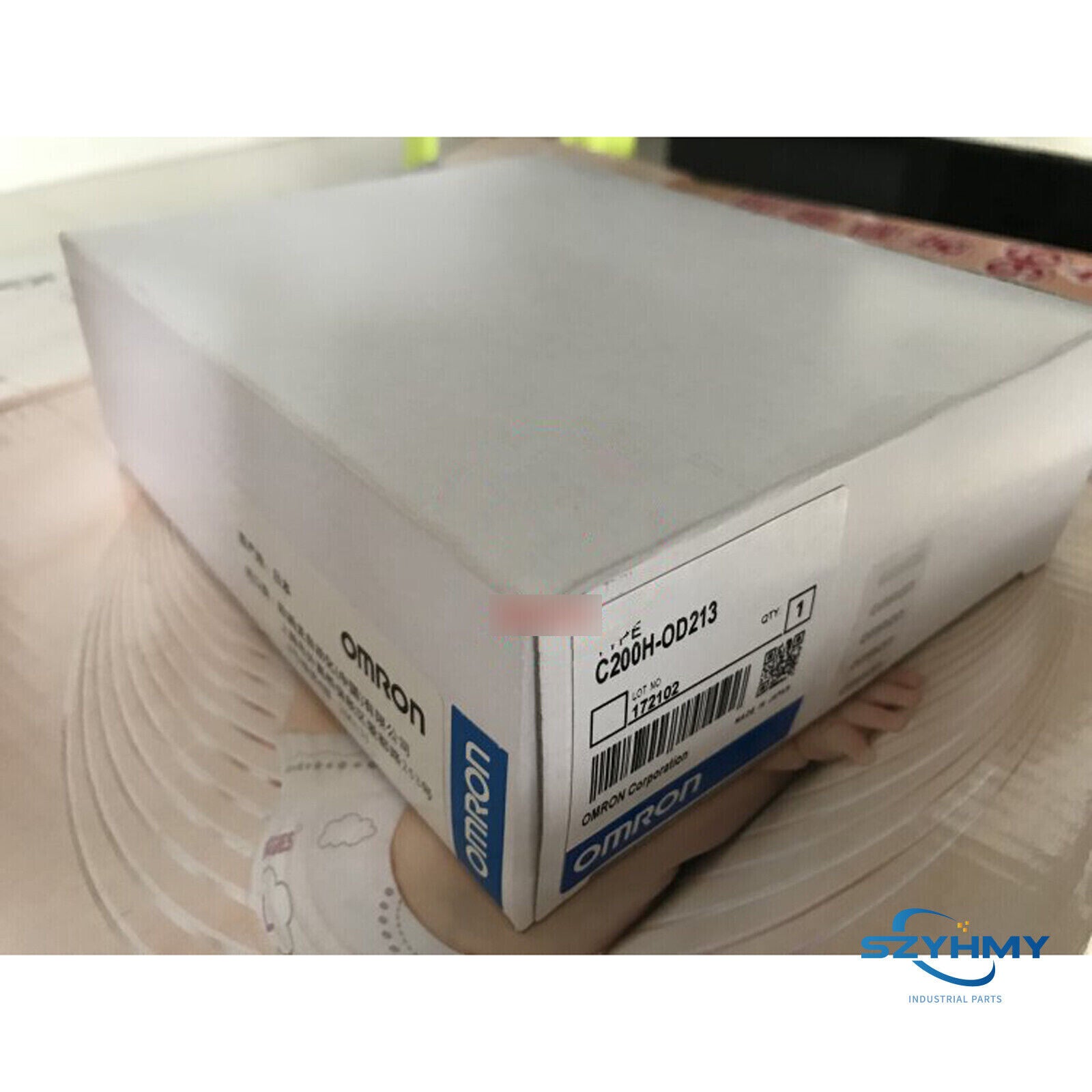 Omron C200H-OD213 Output Unit - 1PC New in Box - OMRON