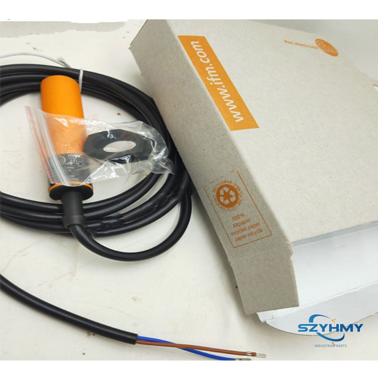 IFM IG0092 Proximity Switch Sensor - 1 Piece New - IFM