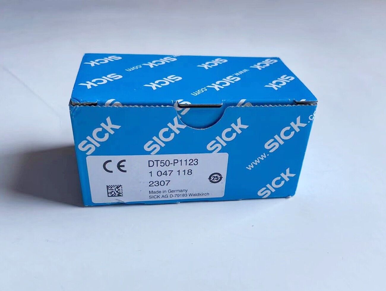 SICK DT50P1123 Sensor - High Precision DT50-P1123 Model - SICK