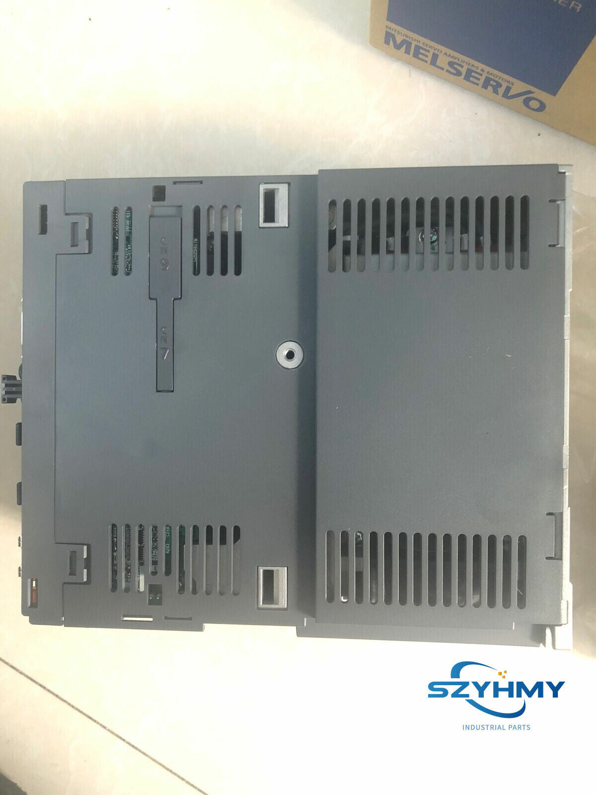 Mitsubishi MR-J4-200B-RJ Servo Drive 200W - MITSUBISHI