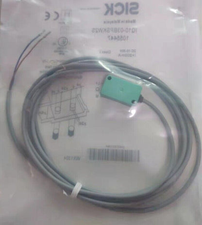 NEW SICK IQ10-03BPSKW2S Proximity Switch - High Precision Sensor - SICK