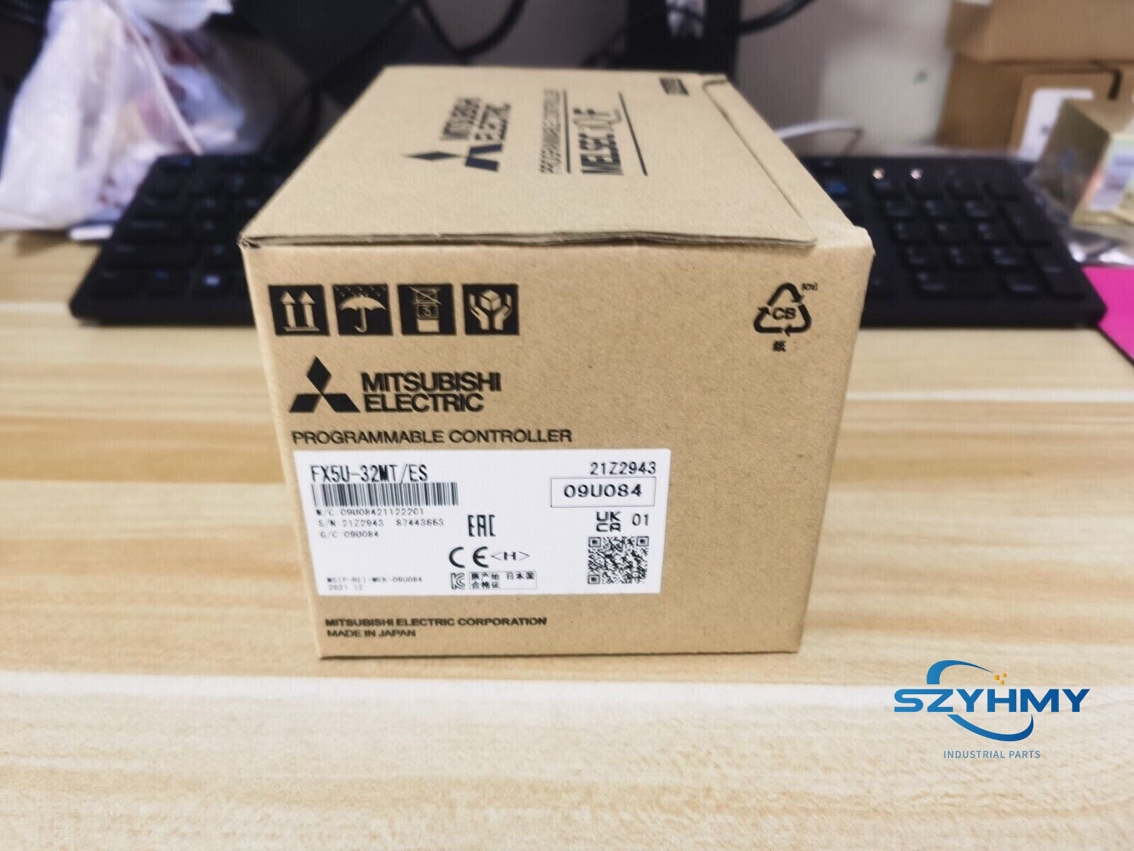 MITSUBISHI FX5U-32MT/ES PLC Module New In Box - MITSUBISHI