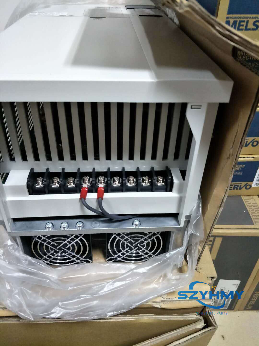 Mitsubishi MR-J2S-700B AC Servo Drives New In Box - MITSUBISHI