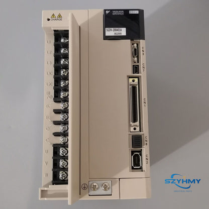 Yaskawa SGDV-200A01A002000 Servo Motor - 1PC New and Boxed - YASKAWA