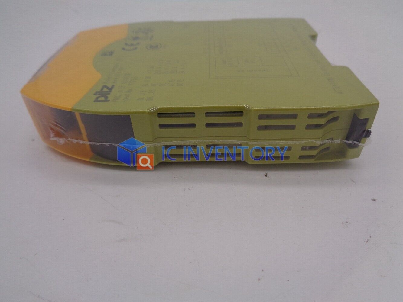 1PCS PILZ 772143 Relay - High Reliability and Performance - PILZ