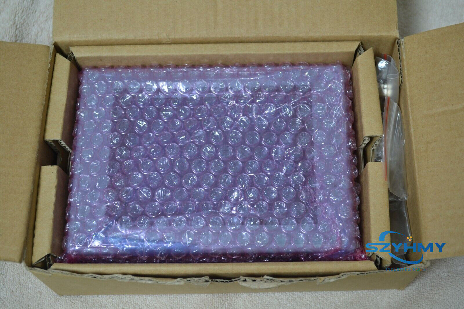 OMRON NS5-SQ10-V2 Touch Panel - New in Box - OMRON