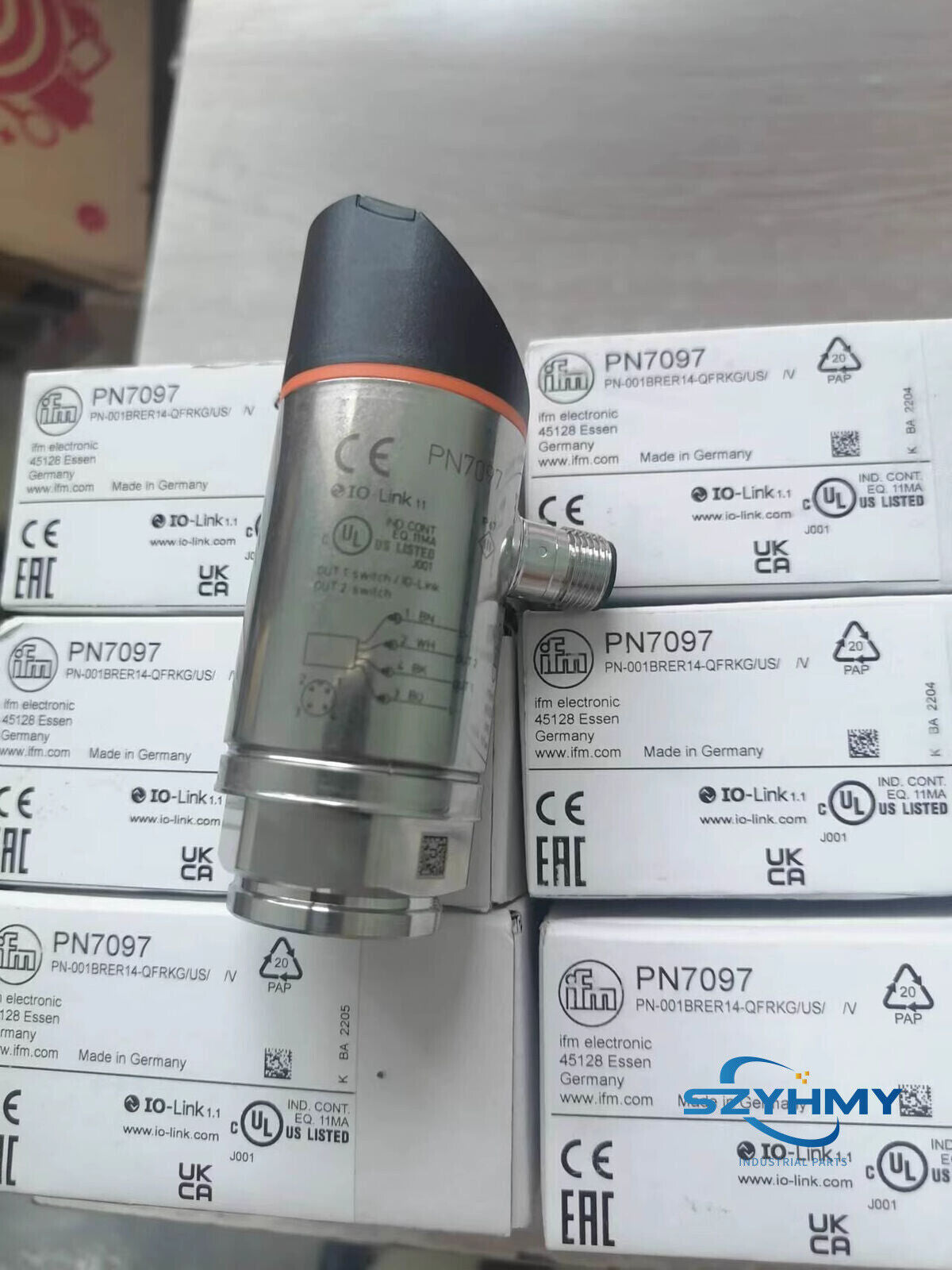 1PC IFM PN7003 High-Performance Pressure Sensor - IFM