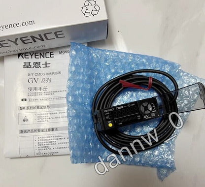 KEYENCE GV-22P Laser Sensor Amplifier - New in Box - KEYENCE