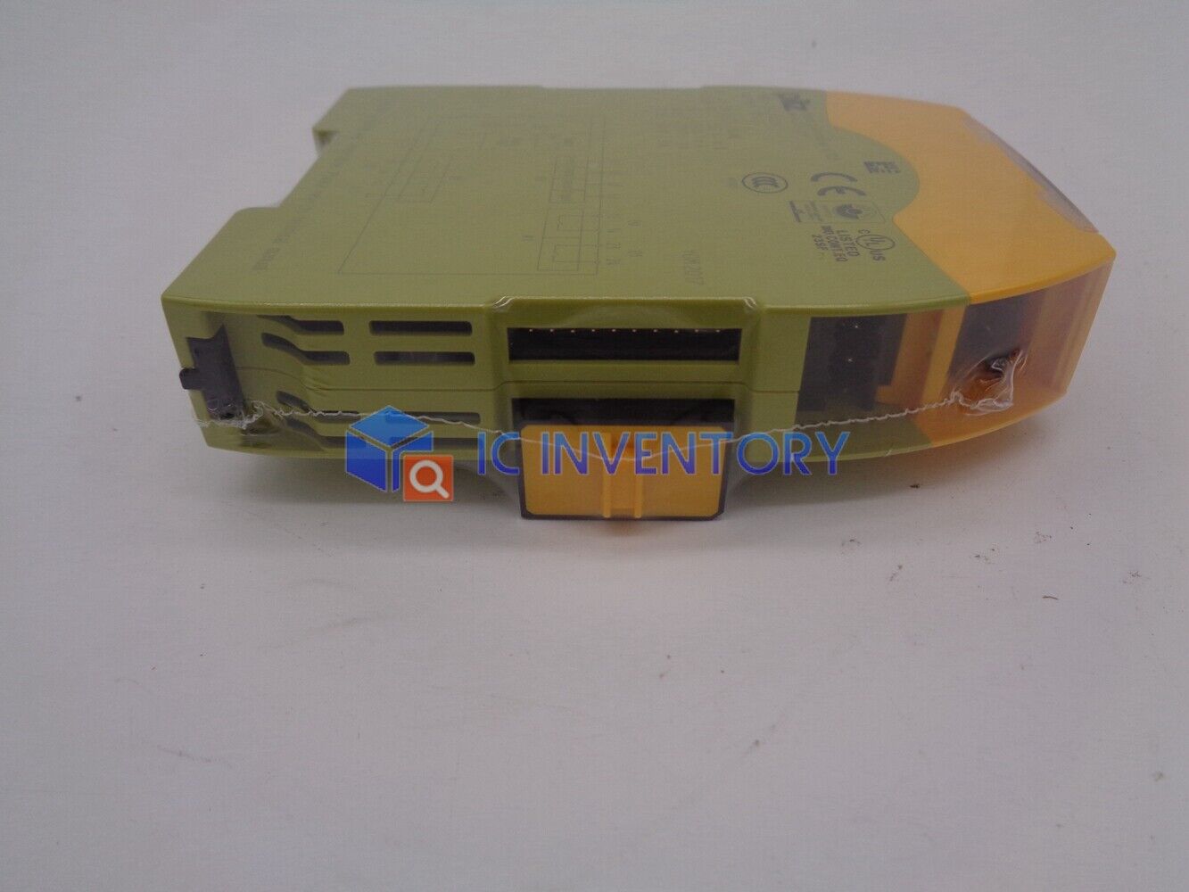 1PCS PILZ 772143 Relay - High Reliability and Performance - PILZ