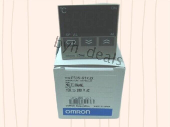 OMRON E5CS-R1KJX Digital Temperature Controller Thermostat 100-240VAC - OMRON