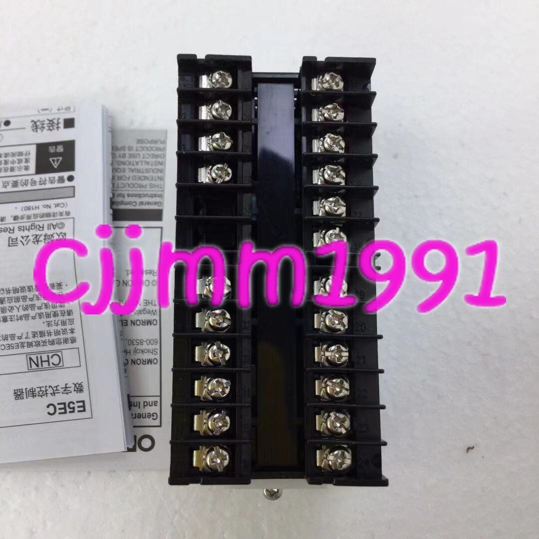 Omron E5EC-RX2ASM-800 Temperature Controller 100-240VAC - OMRON