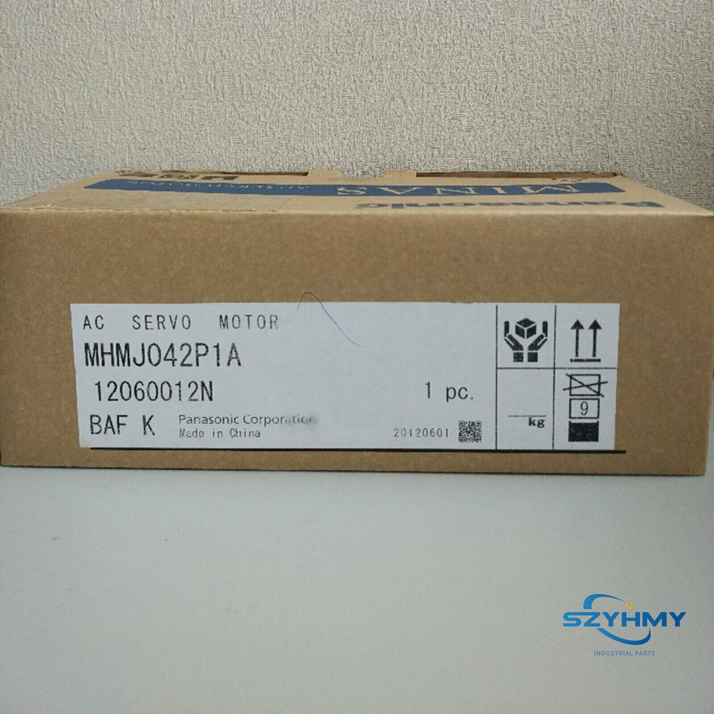 Panasonic MHMJ042P1A Servo Motor - Brand New in Box - PANASONIC